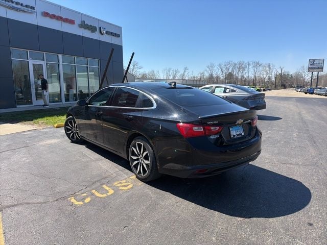 2017 Chevrolet Malibu LT 1LT