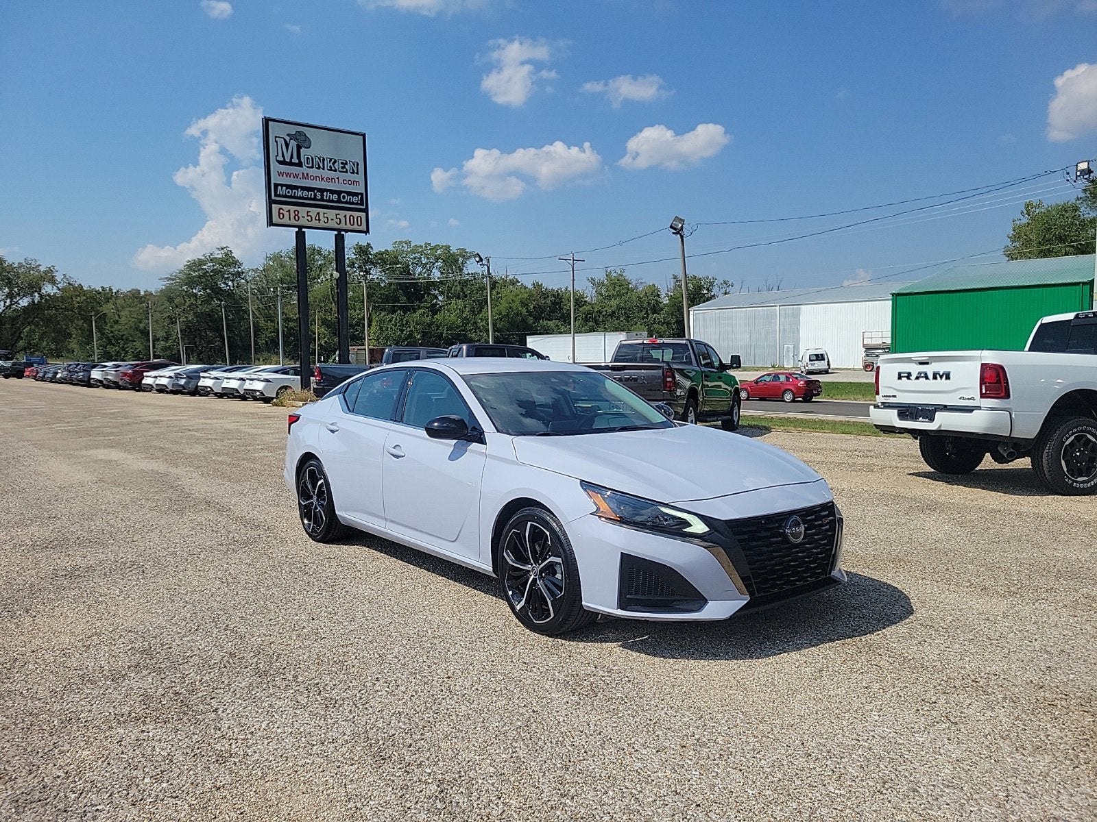 2024 Nissan Altima 2.5 SR
