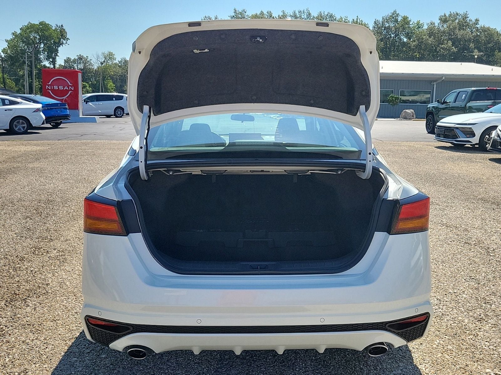 2024 Nissan Altima 2.5 SL