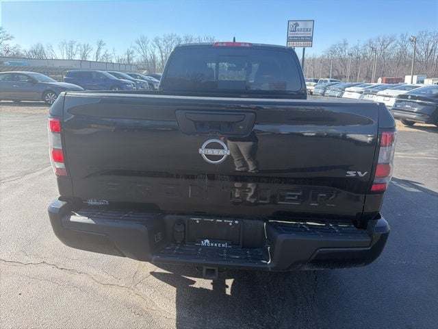 2024 Nissan Frontier SV