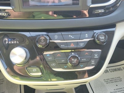 2018 Chrysler Pacifica Touring L