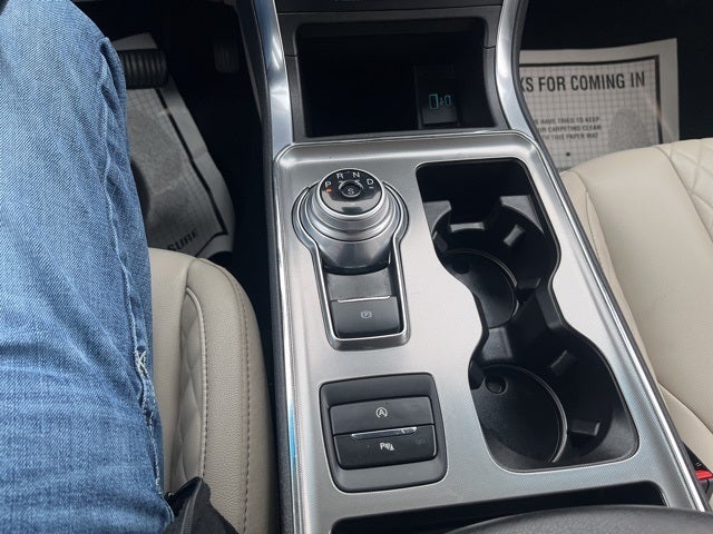 2023 Ford Edge Titanium