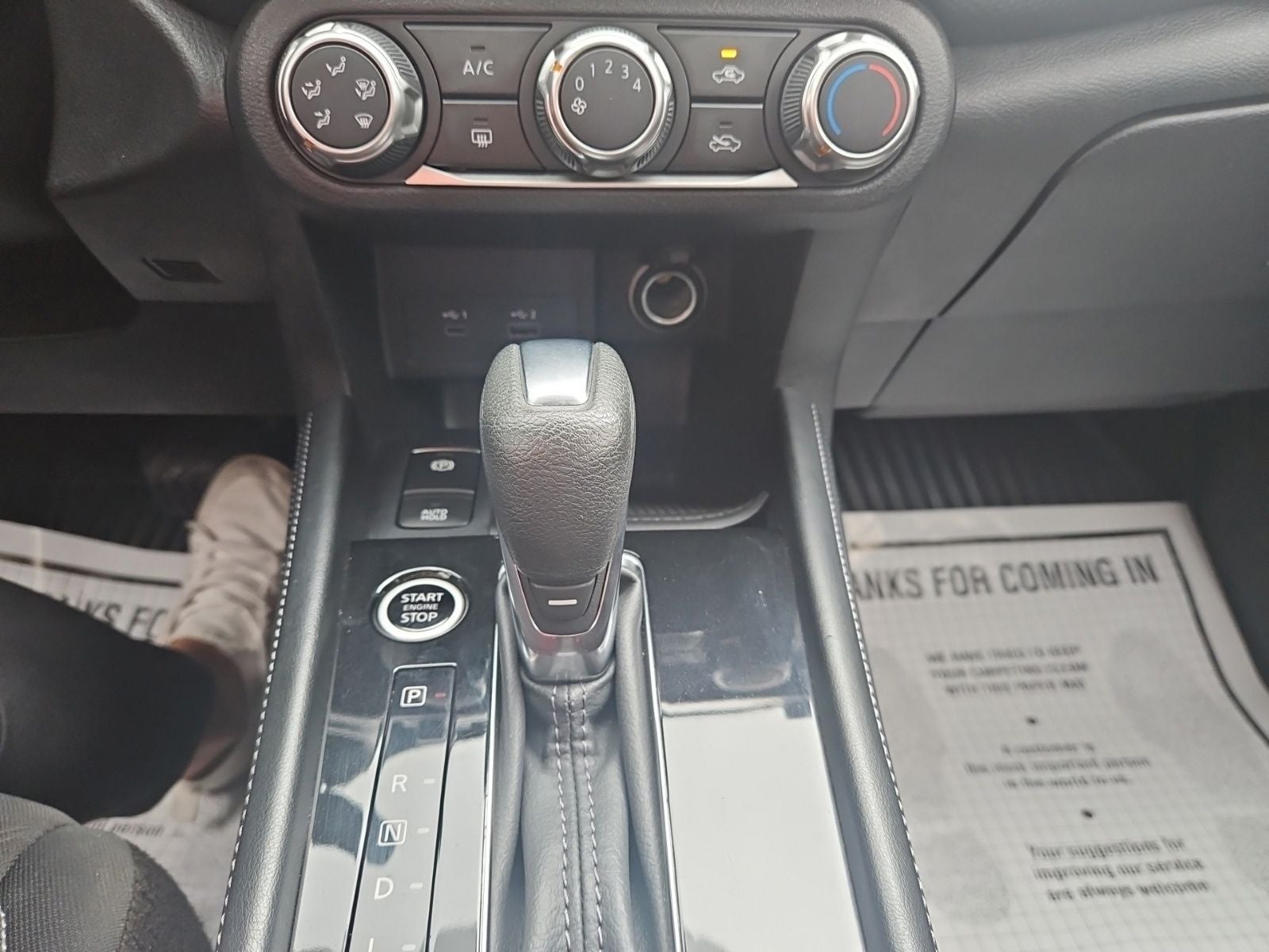 2024 Nissan Kicks SV
