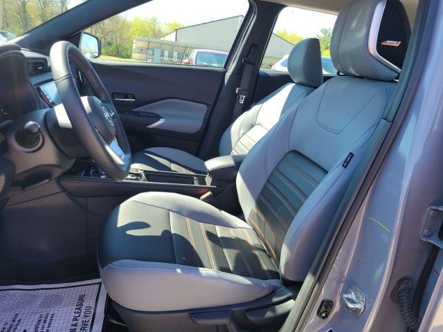 2024 Nissan Kicks SR