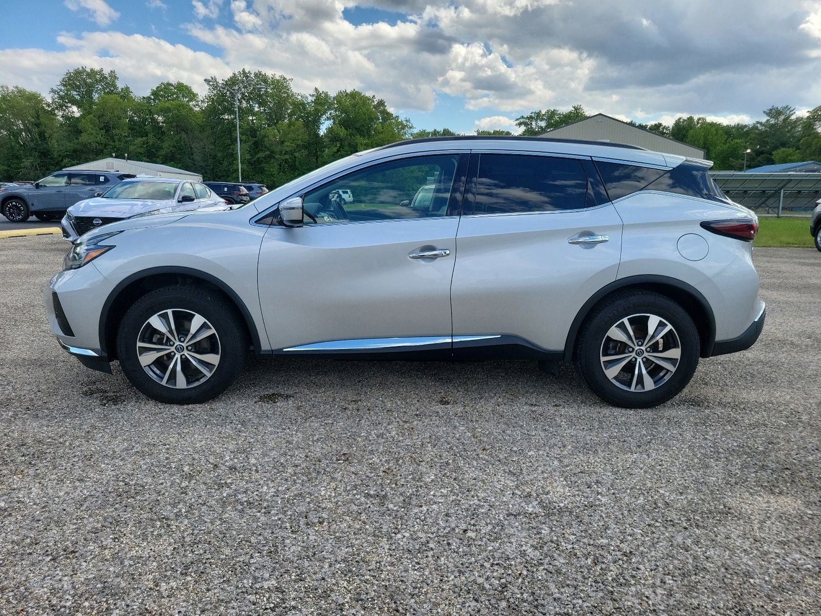 2023 Nissan Murano SV