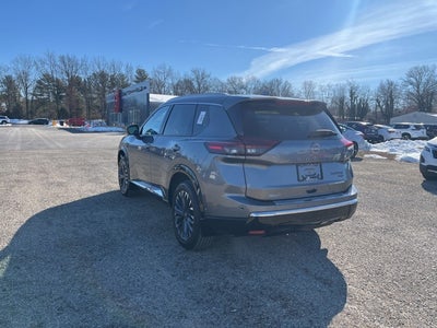 2024 Nissan Rogue Platinum