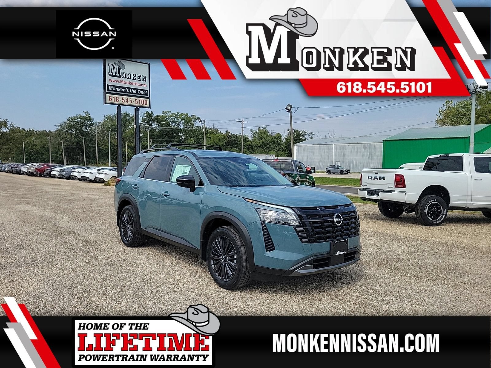 2026 Nissan Pathfinder SL