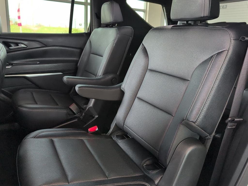 2025 Chevrolet Traverse LT 1LT