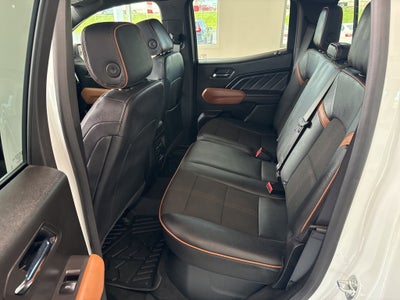 2025 GMC Canyon AT4