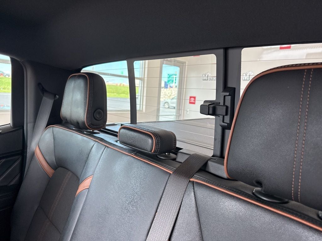 2025 GMC Canyon AT4