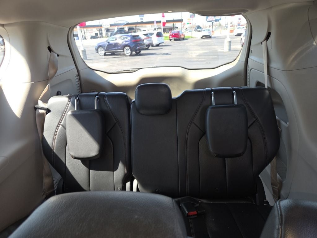 2017 Chrysler Pacifica Touring L Plus