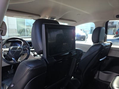 2017 Chrysler Pacifica Touring L Plus