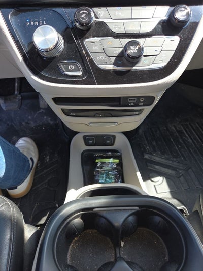 2017 Chrysler Pacifica Touring L Plus