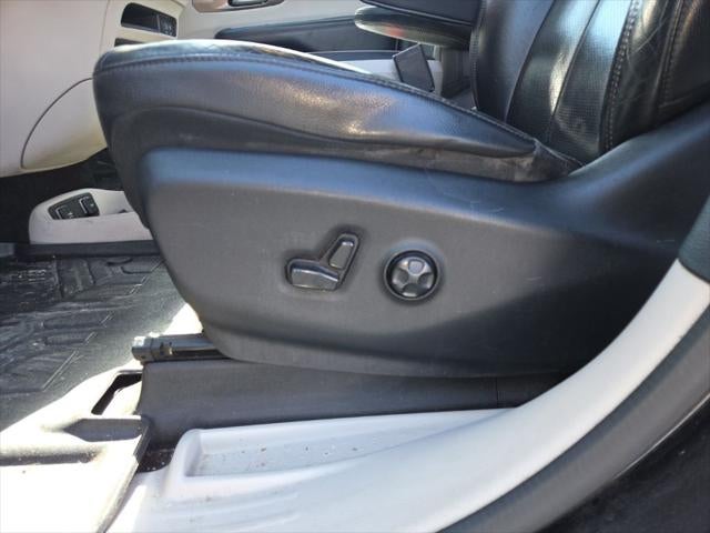 2017 Chrysler Pacifica Touring L Plus