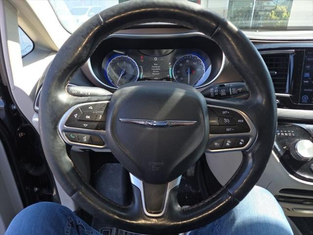 2017 Chrysler Pacifica Touring L Plus