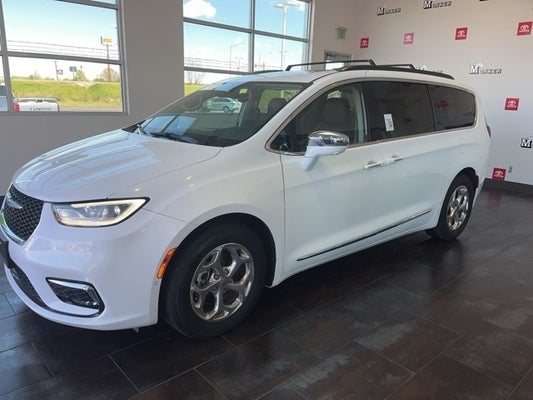 2022 Chrysler Pacifica Limited in Centralia, IL - Monken Nissan