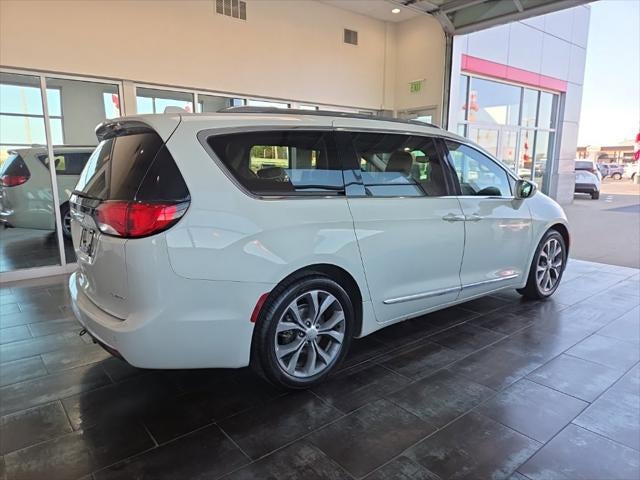 2020 Chrysler Pacifica Limited