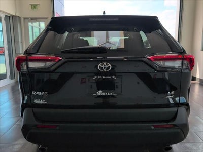 2024 Toyota RAV4 LE