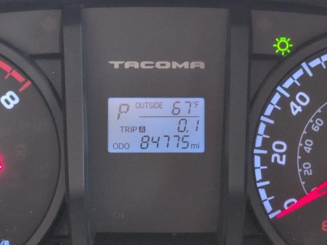 2016 Toyota Tacoma SR