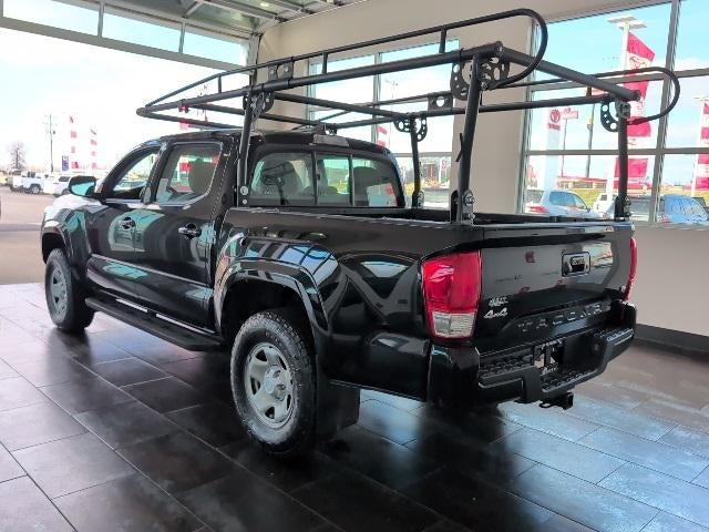 2016 Toyota Tacoma SR