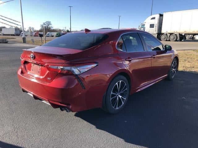 2019 Toyota Camry SE