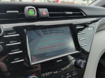 2020 Toyota Camry Hybrid SE