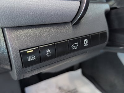 2020 Toyota Camry Hybrid SE