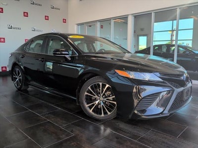 2020 Toyota Camry Hybrid SE