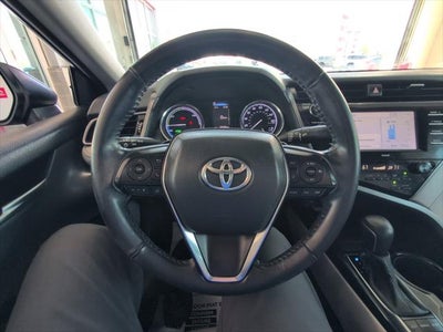 2020 Toyota Camry Hybrid SE