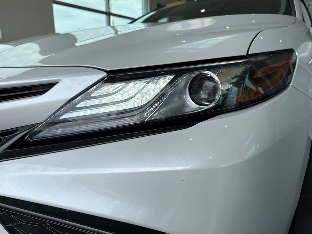 2022 Toyota Camry Hybrid XSE