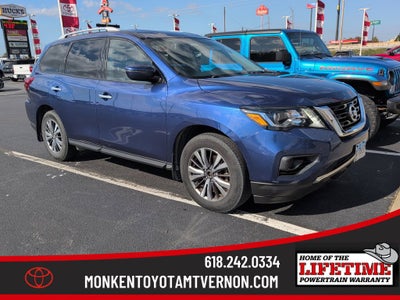 2018 Nissan Pathfinder S