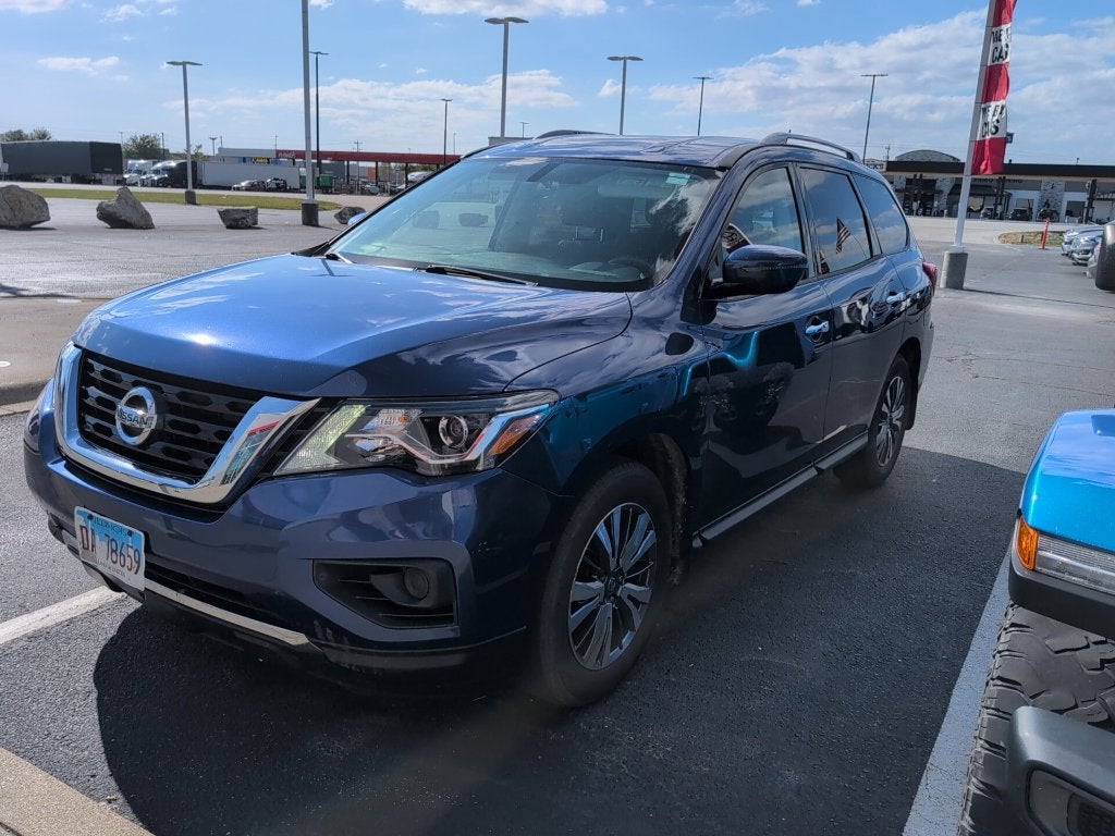 2018 Nissan Pathfinder S