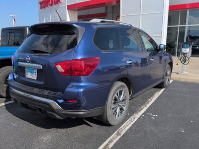 2018 Nissan Pathfinder S