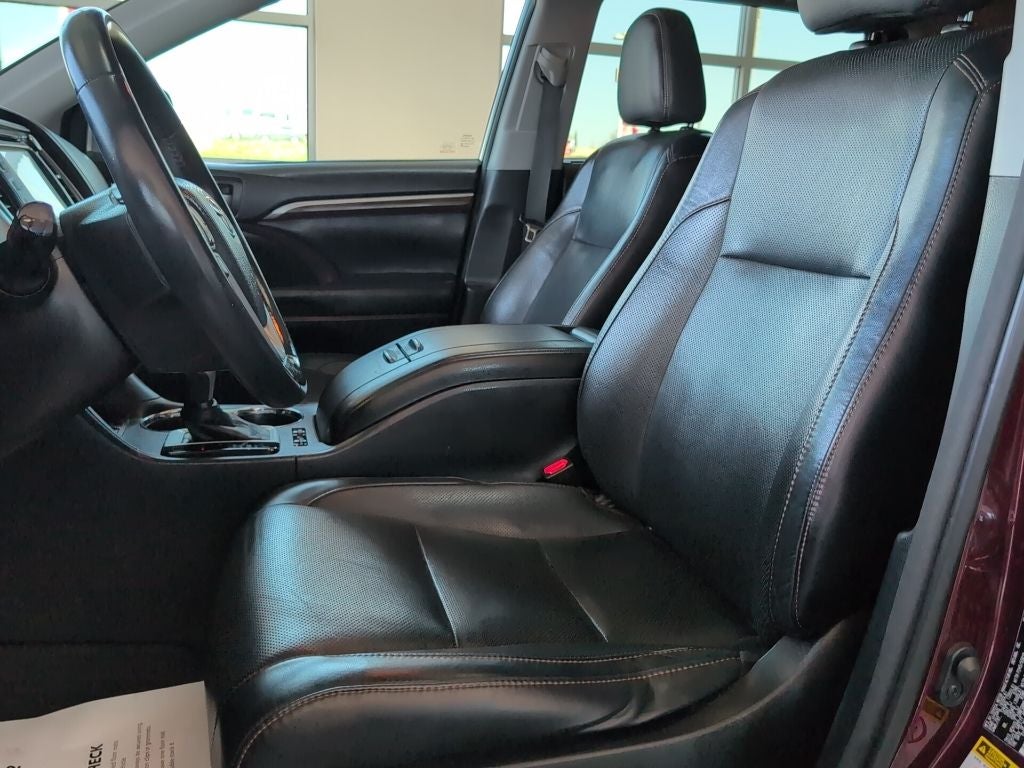 2016 Toyota Highlander Limited