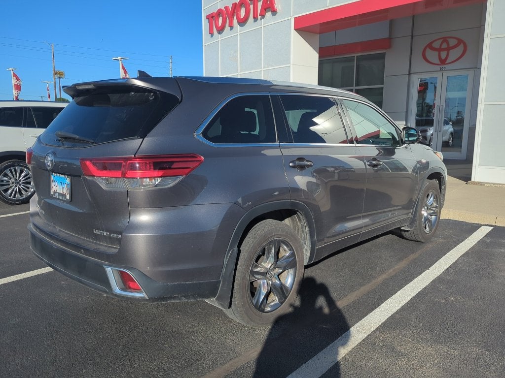 2019 Toyota Highlander Limited Platinum