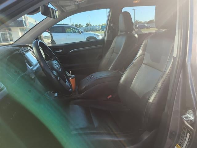 2019 Toyota Highlander Limited Platinum