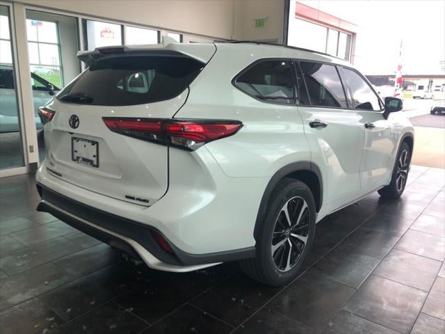 2022 Toyota Highlander XSE
