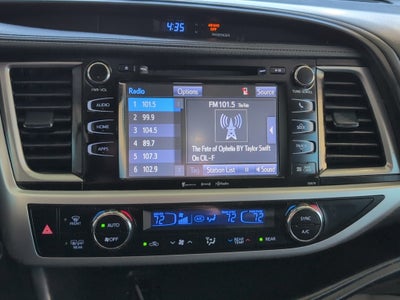 2018 Toyota Highlander SE