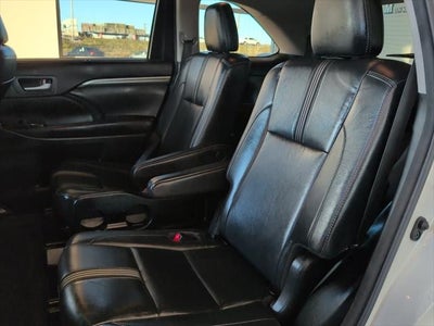 2018 Toyota Highlander SE
