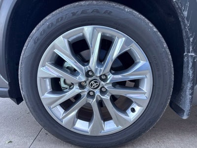 2026 Toyota Highlander Hybrid Limited