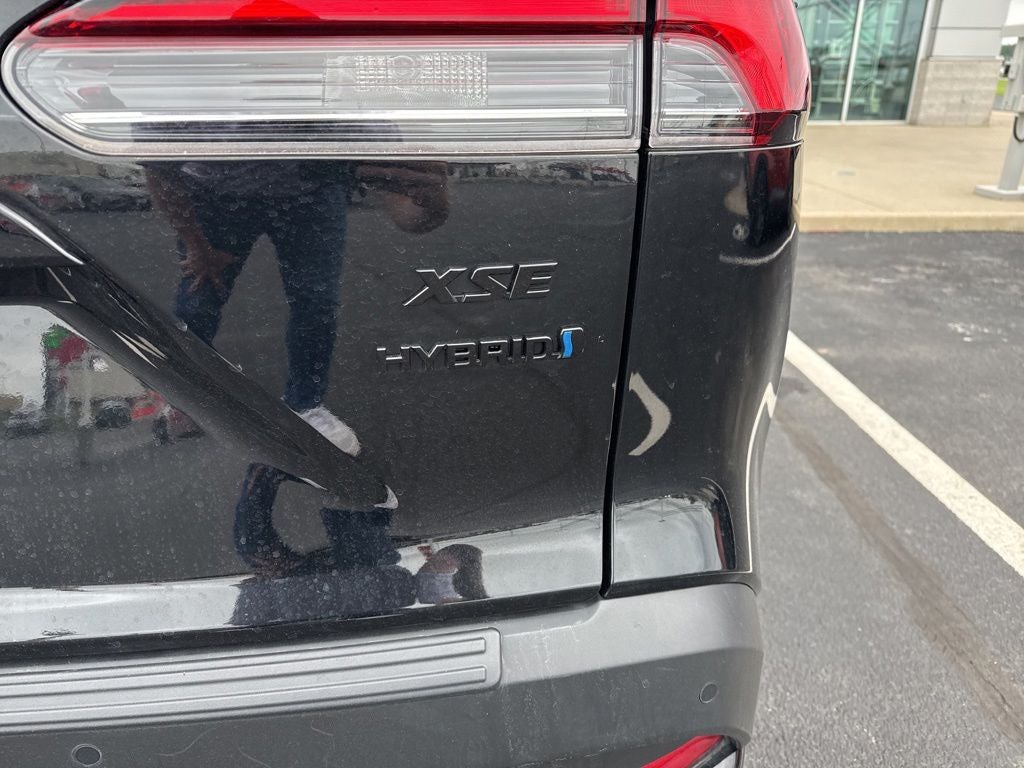 2024 Toyota Corolla Cross Hybrid XSE
