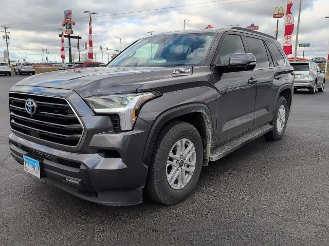 2023 Toyota Sequoia SR5