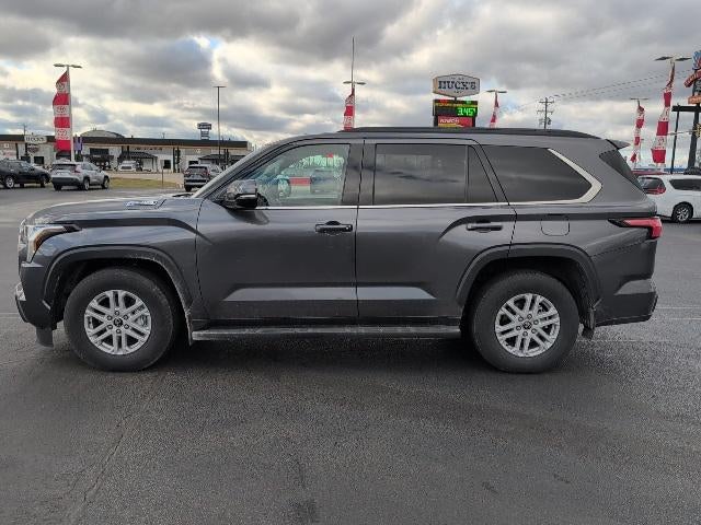 2023 Toyota Sequoia SR5