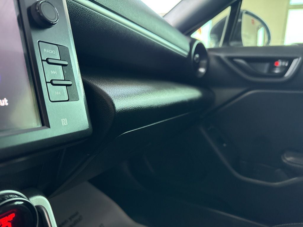 2025 Toyota GR86 Premium