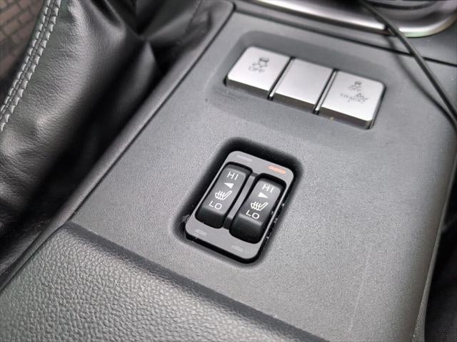 2025 Toyota GR86 Premium