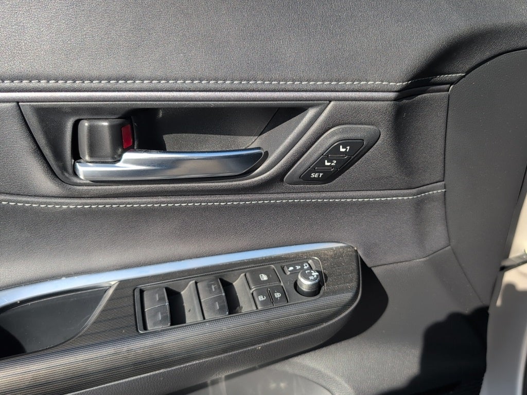 2023 Toyota Venza Limited