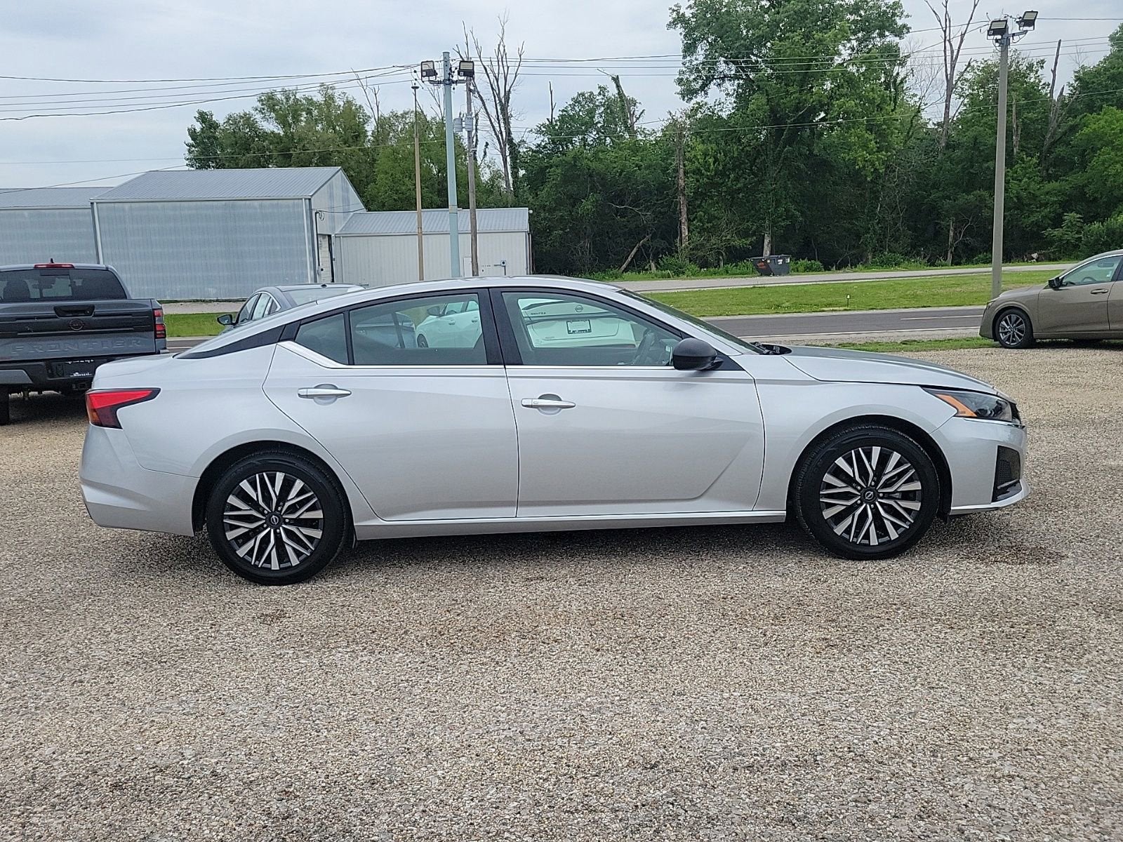 2024 Nissan Altima 2.5 SV
