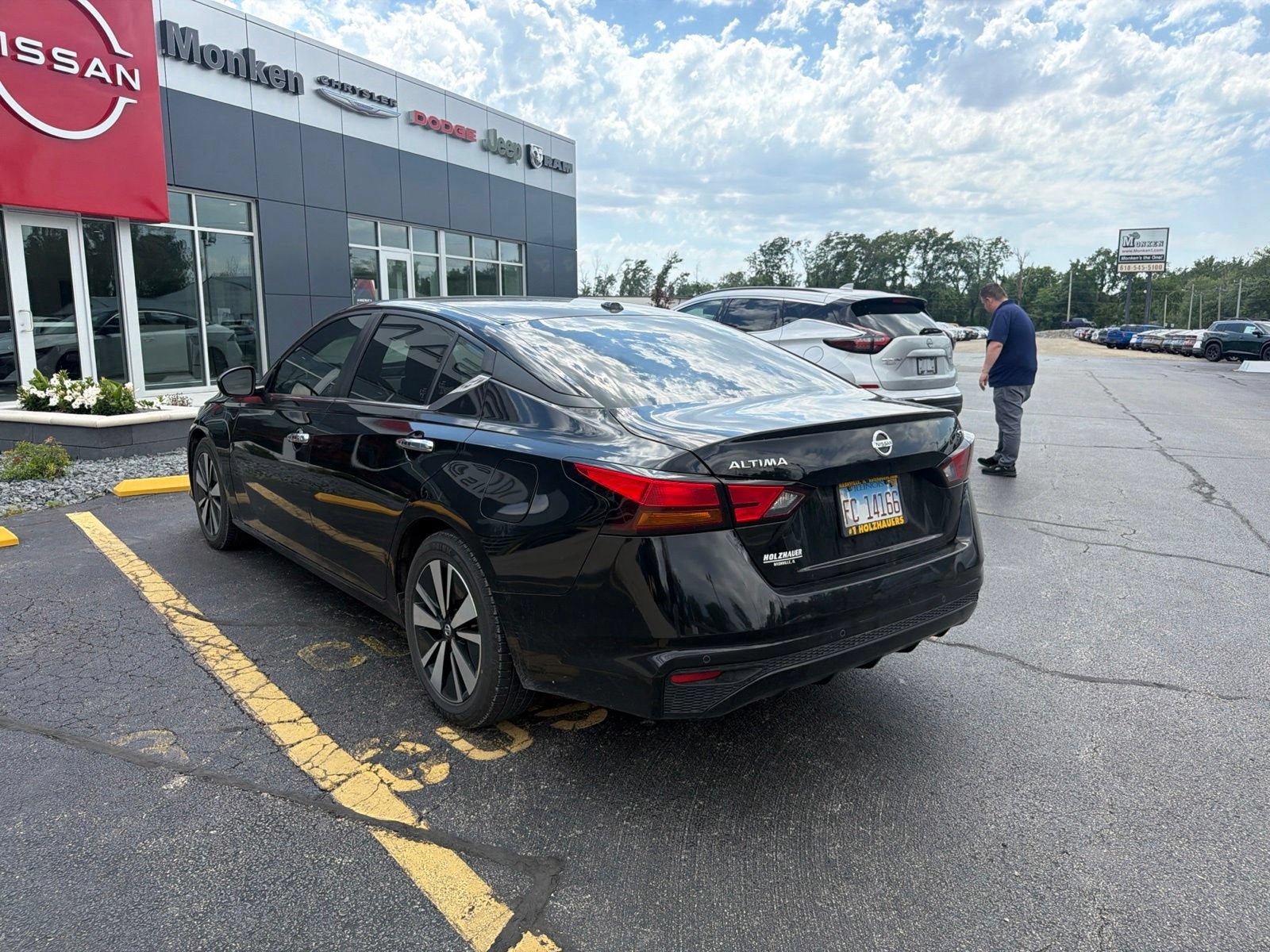 2022 Nissan Altima 2.5 SV