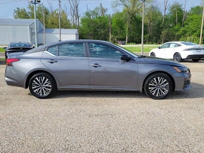 2026 Nissan Altima SV