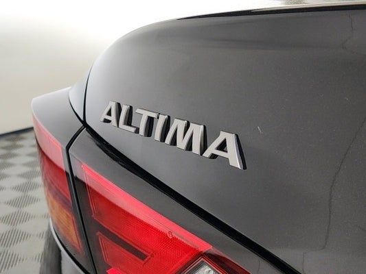 2024 Nissan Altima 2.5 SL in Centralia, IL - Monken Nissan
